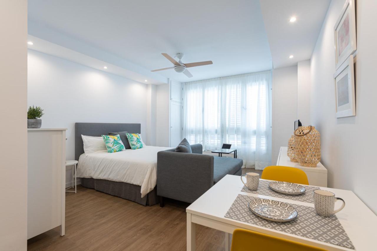 Homeforguest Moderno Estudio Junto A Las Canteras Las Palmas de Gran Canaria Bagian luar foto